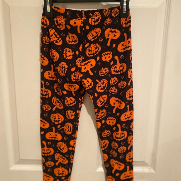 Girls Halloween Leggings, Jack-O-Lantern Leggings Size 10/12, Pumpkin Leggings - Picture 6 of 9